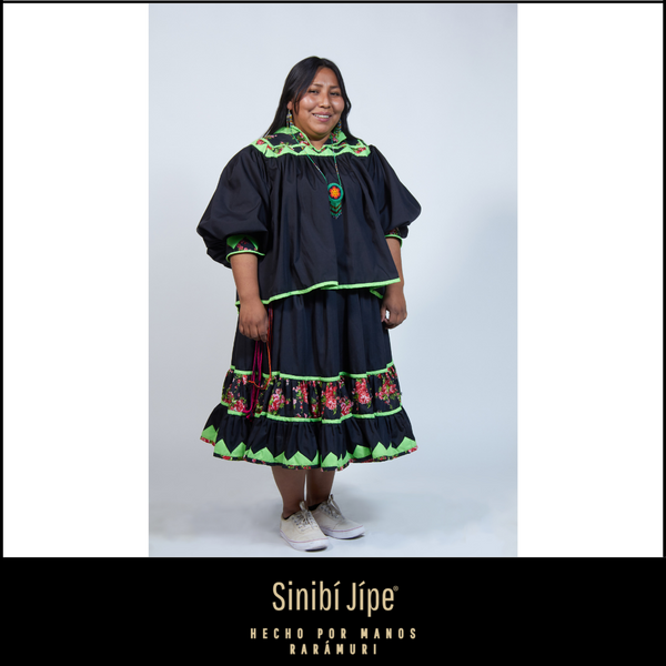 Falda Tradicional Rarámuri/Tarahumara-Mexicana