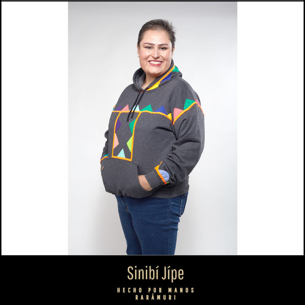 Diseño Narasi - Sudadera con gorro en gris