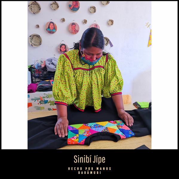 Diseño Wérachi - Manga Bombacha en Negro